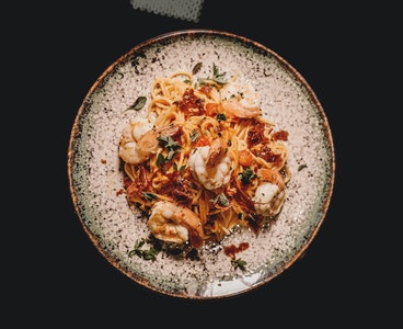 Neapolitan sousu makaron