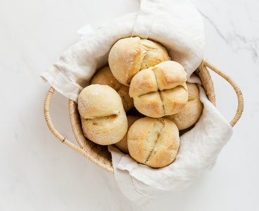 Brioş (Brioche)